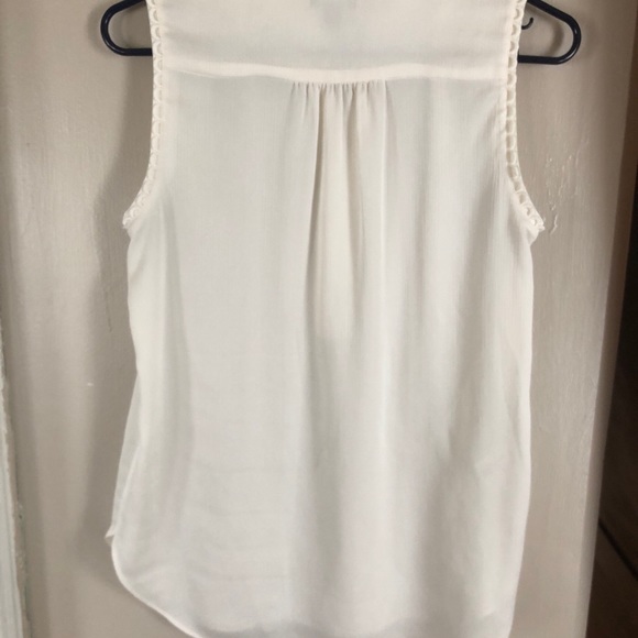 Button up tank - Picture 3 of 3